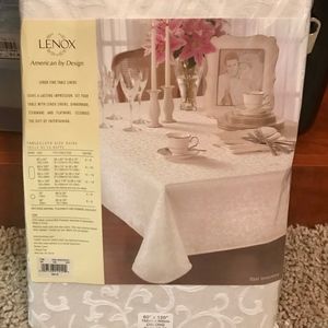 Lenox® Opal Innocence™ 60-Inch x 120-Inch Oblong